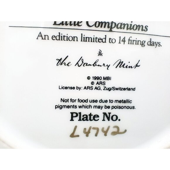 MJ Hummel Little Explorers Plate Little Companions Limited Edition 1989 8 Inch - Picture 8 of 10